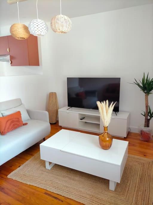 "Le Boheme", Logement Cosy, Au Calme Vertrieu Exterior foto